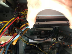 固态硬盘数量与系统性能 硬件开发的深度解析